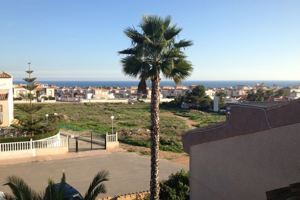 Blick v. Dachterrasse zum Meer