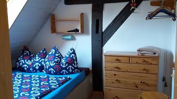 2 soverom, reiseseng for barn, wi-fi (inkludert) og sengetøy