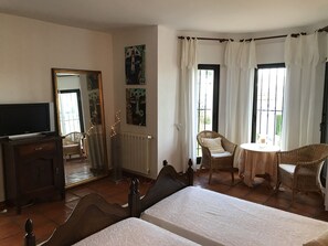 1 chambre, Wi-Fi gratuit, draps fournis