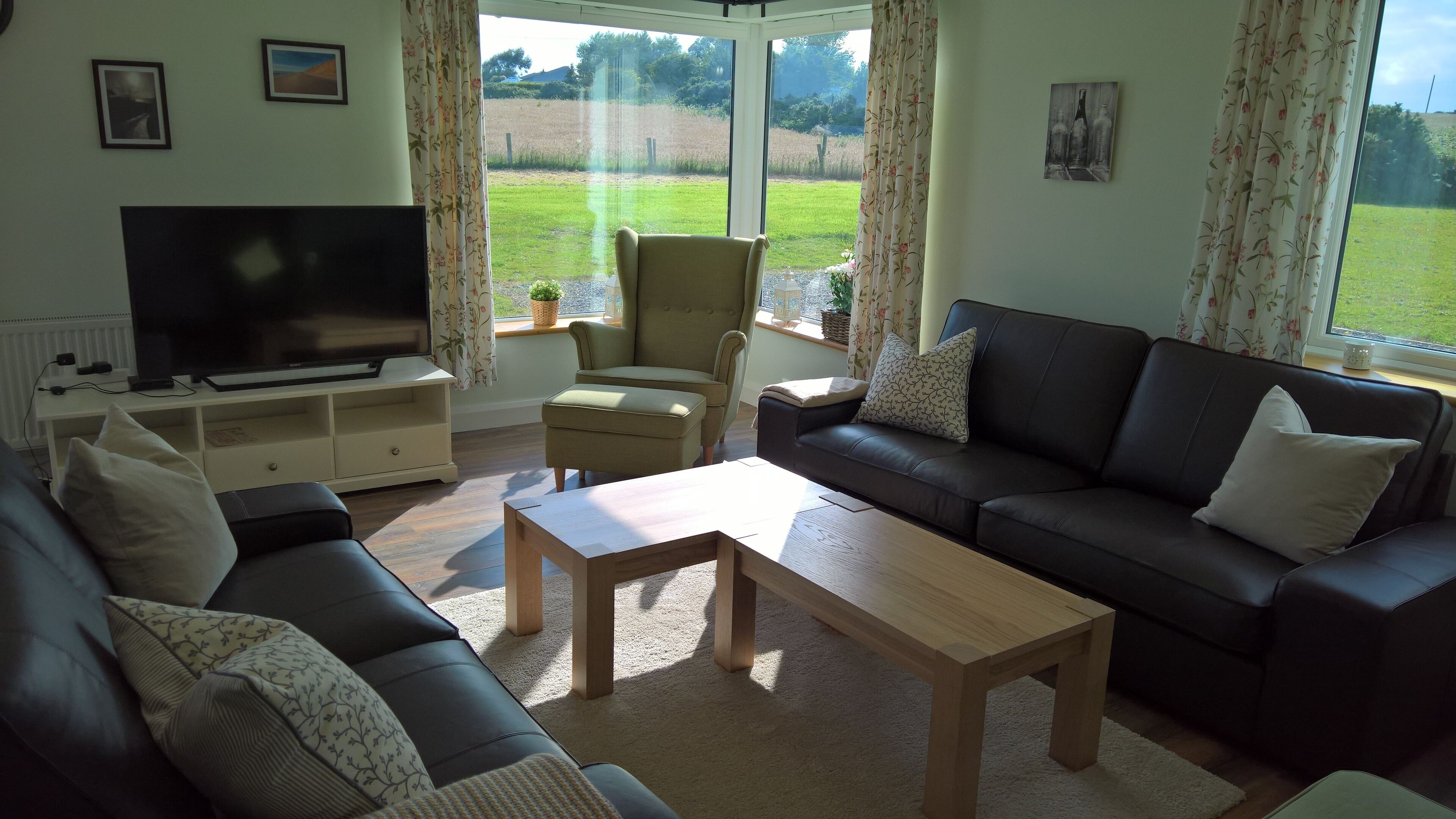 Beautiful new bungalow, close to Tinnaberna Beach