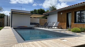 Outdoor pool, a heated pool - Villa 4 bedrooms Air-conditioned - Heated pool - Near ocean 4**** (Messanges)