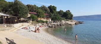 Family-friendly country house Marie with heated pool, barbecue area, 5 persons