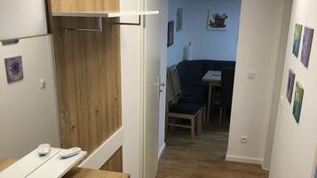 Apartment (6) | Dapur peribadi | Peti sejuk, dapur, pembancuh kopi/teh, cerek elektrik