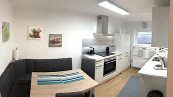 Apartment (6) | Private kitchen | Fridge, stovetop, coffee/tea maker, electric kettle