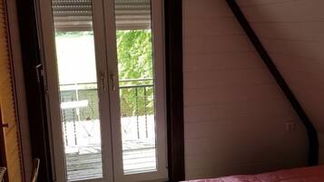 1 soveværelse, sengetøj