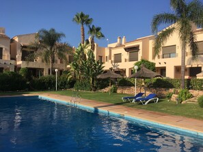 Outdoor pool - Very nice house with terrace and pool (Roda)