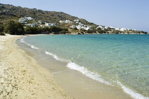 Am Strand, Liegestühle, Strandtücher