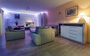 TV, books