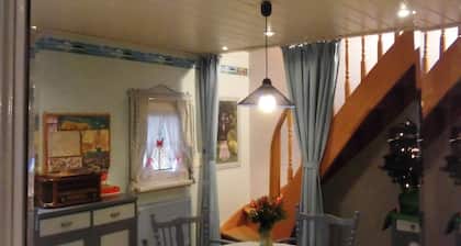 stylish, two storied apartment with seoarate entrance centrally located