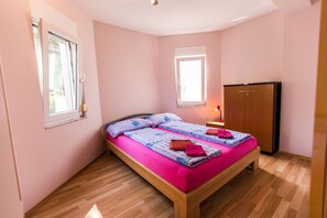 2 bedrooms, soundproofing, WiFi, bed sheets - Apartment Vukalovic AP2 with 2 bedrooms (Medulin)