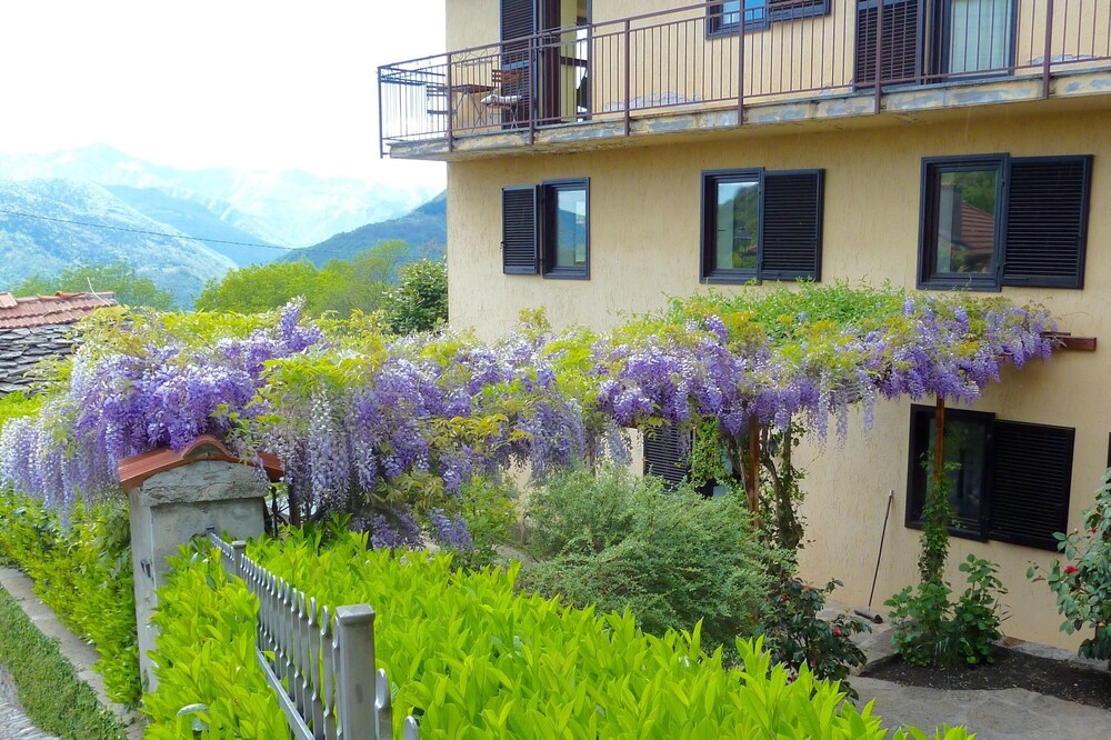 Holiday home Lake Maggiore, Casa 1 - Musignano near Maccagno