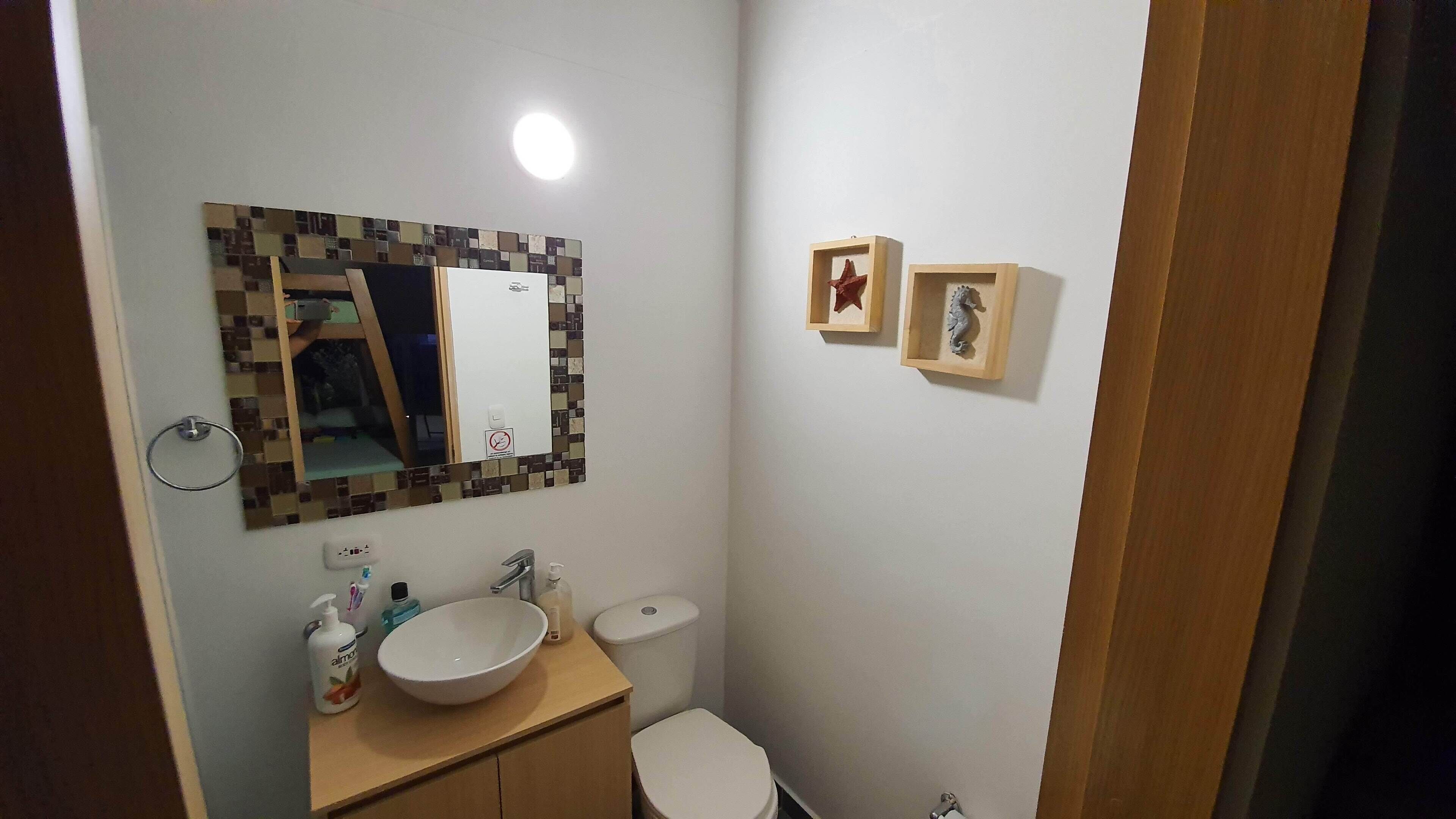 200 m2 modern holiday home, infinity pool, natural river. Kondo Grst. 1300 m2