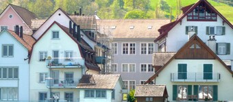 4 * luksusleilighet (4 1/2 rom) med balkong med panoramautsikt, innsjø tilgang og badstue