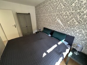 1 غرفة نوم وواي فاي مجانًا وملاءات أسرّة