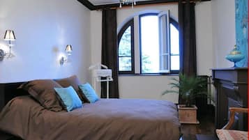 3 chambres, lit parapluie, Wi-Fi gratuit, draps fournis