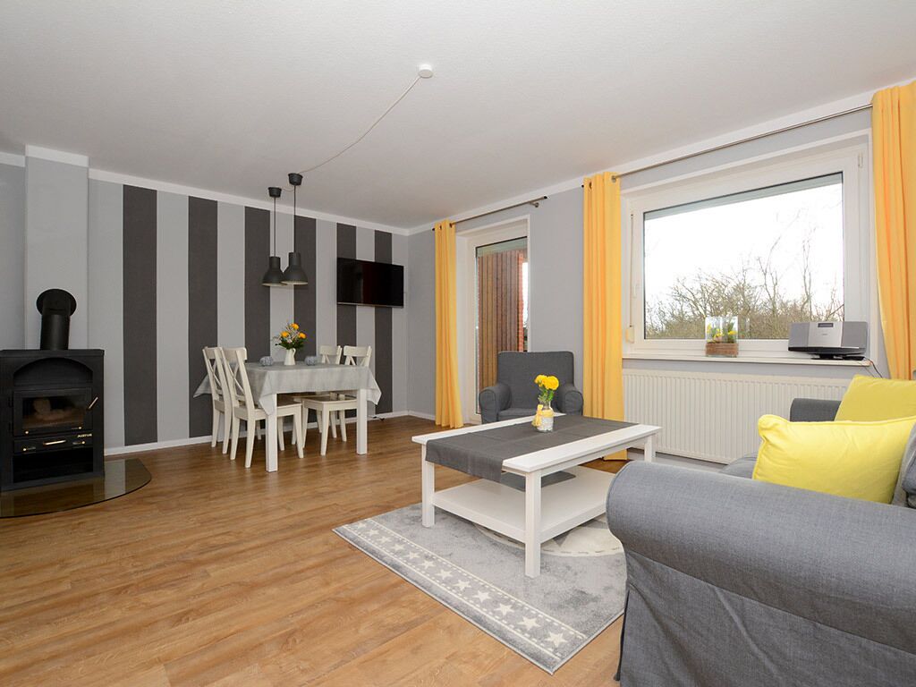 NEW: LARGE PEARL 2 WITH BEACH BASKET, WIFI, BICYCLES NEWLY RENOVATED