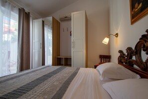 1 室のベッドルーム、セーフティボックス (室内)、WiFi、ベッドシーツ