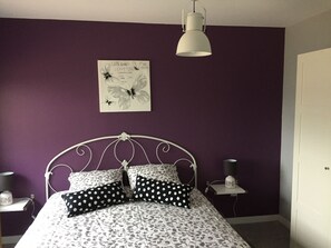 3 Schlafzimmer, Bügeleisen/Bügelbrett, WLAN, Bettwäsche