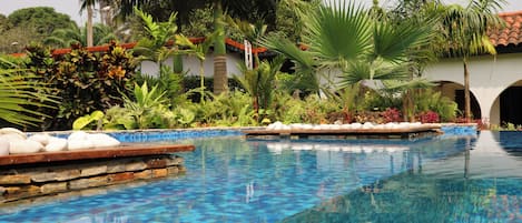 Piscina all'aperto