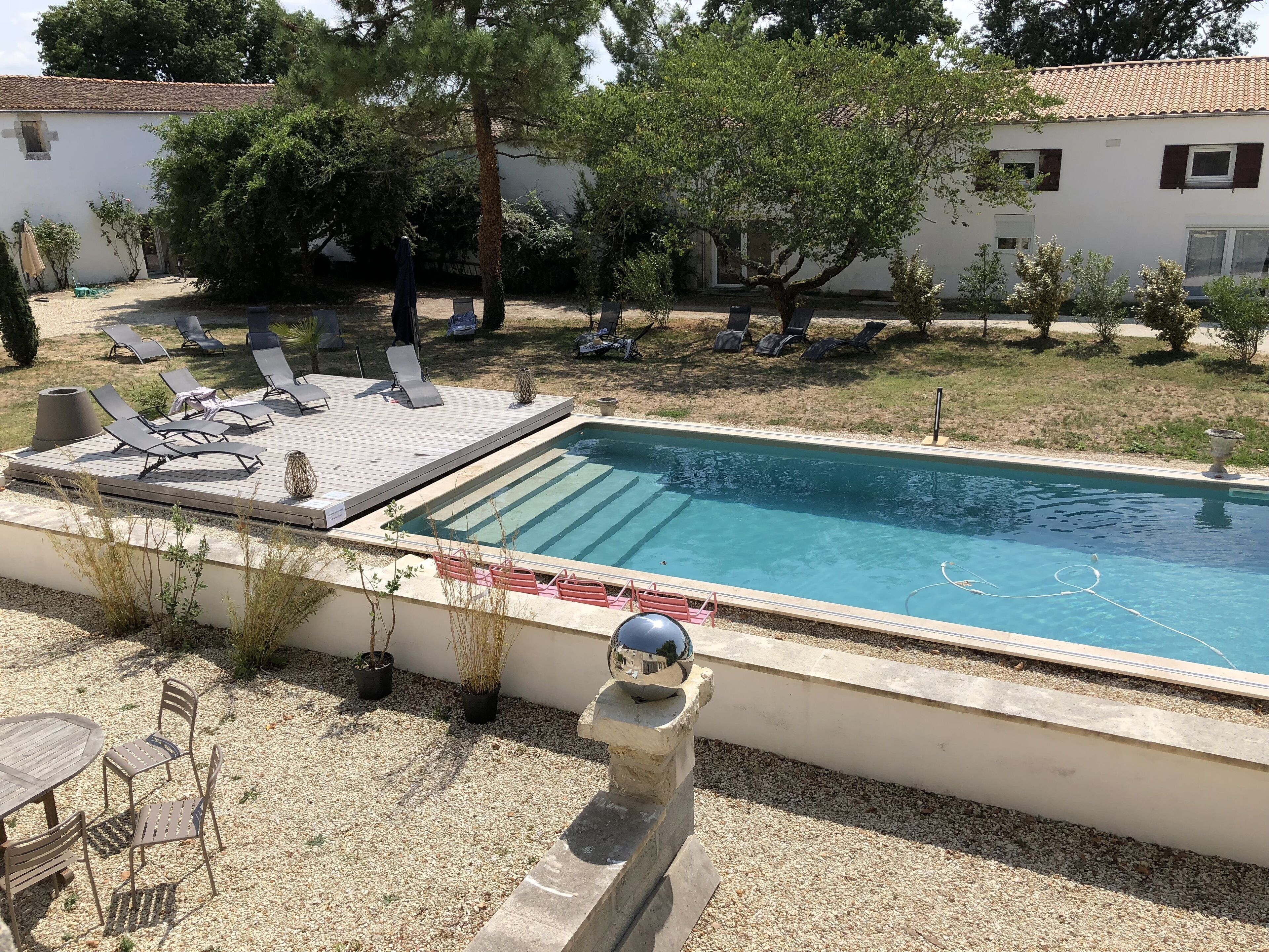 Cottage Large capacity - 12 pers - Pool.