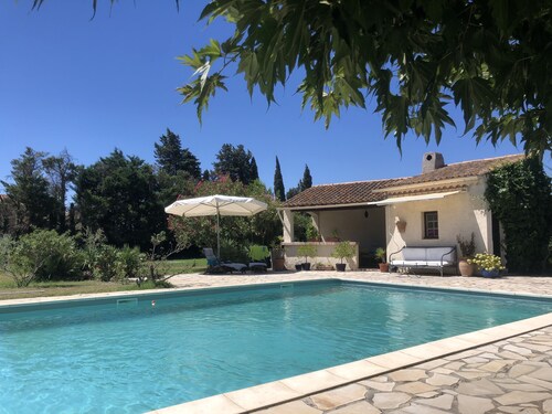 Aux Mûriers en Provence