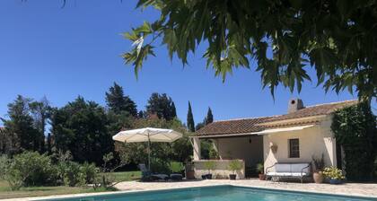 Aux Mûriers en Provence