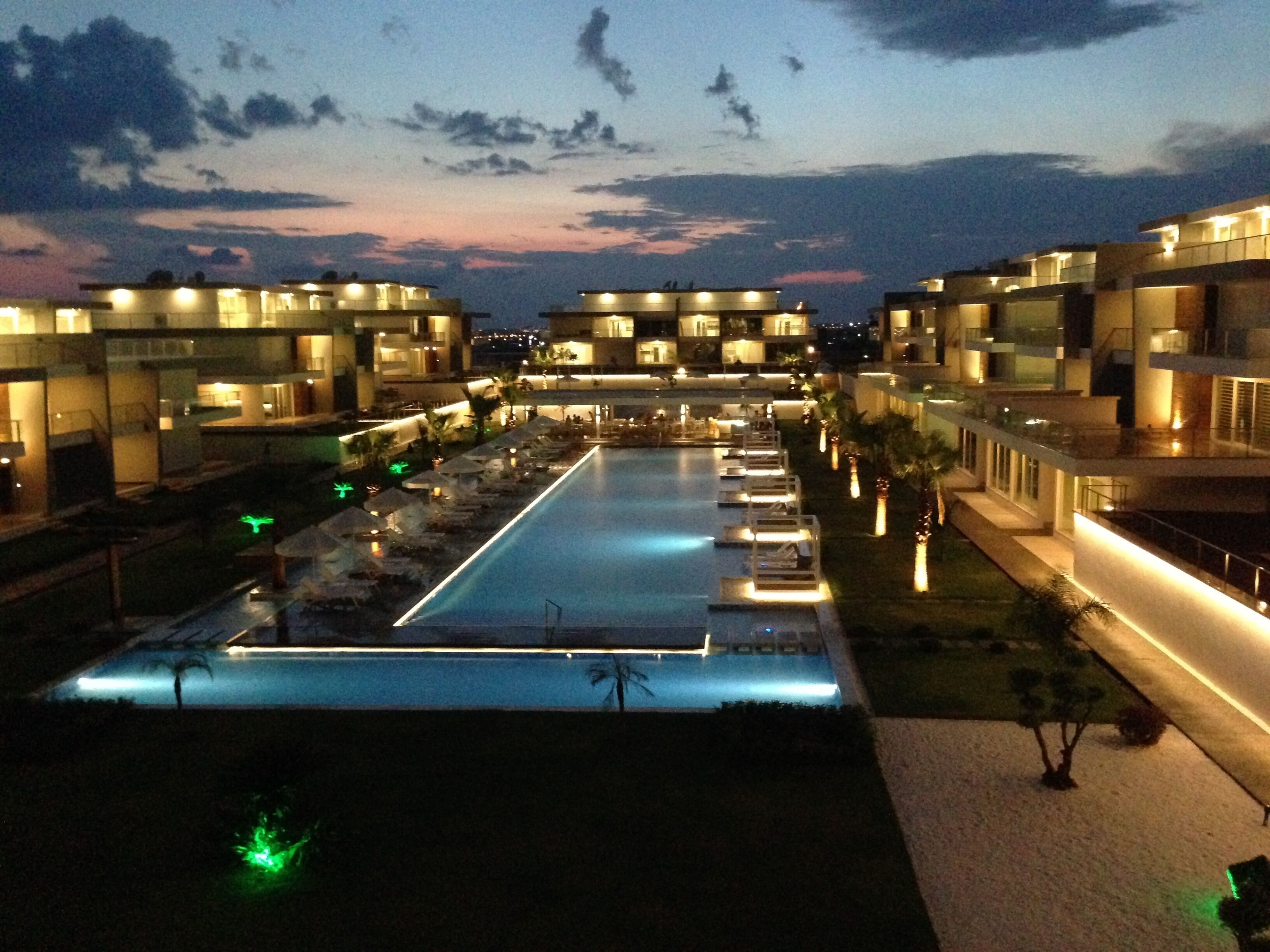 Comfortable apartment with two bedrooms, in a luxury complex with 2 pools