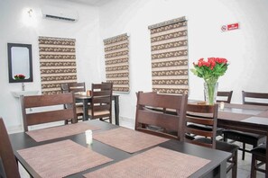 Desayuno continental incluido todos los días