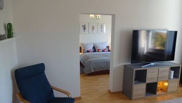 1 bedroom, iron/ironing board, travel crib, free WiFi