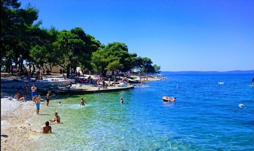 La maison est parfaite pour des vacances loin de la foule et du bruit de la ville