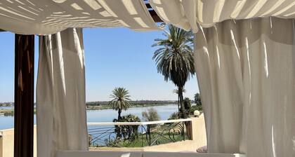 House Hathorin - Sveitsin laatu yhdistettynä Egyptin Spirit