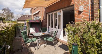 Vier Sterne Unterkunft in Friesenhörn , ruhige Südlage , direkt am Deich gelegen