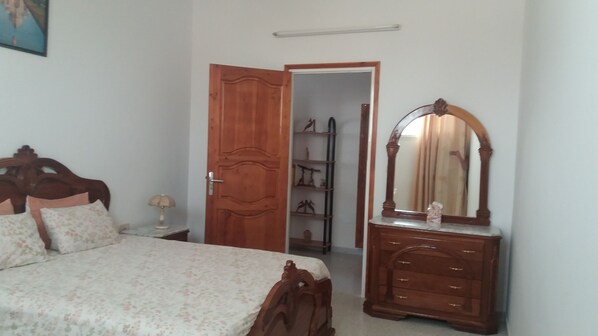 1 bedroom, Internet - Apartment 5 minutes from the sea and the city center (mahdia)