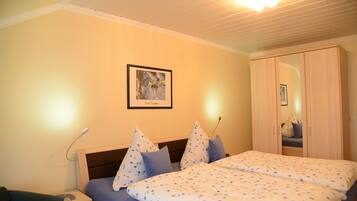 2 Schlafzimmer, Bügeleisen/Bügelbrett, kostenloses WLAN, Bettwäsche