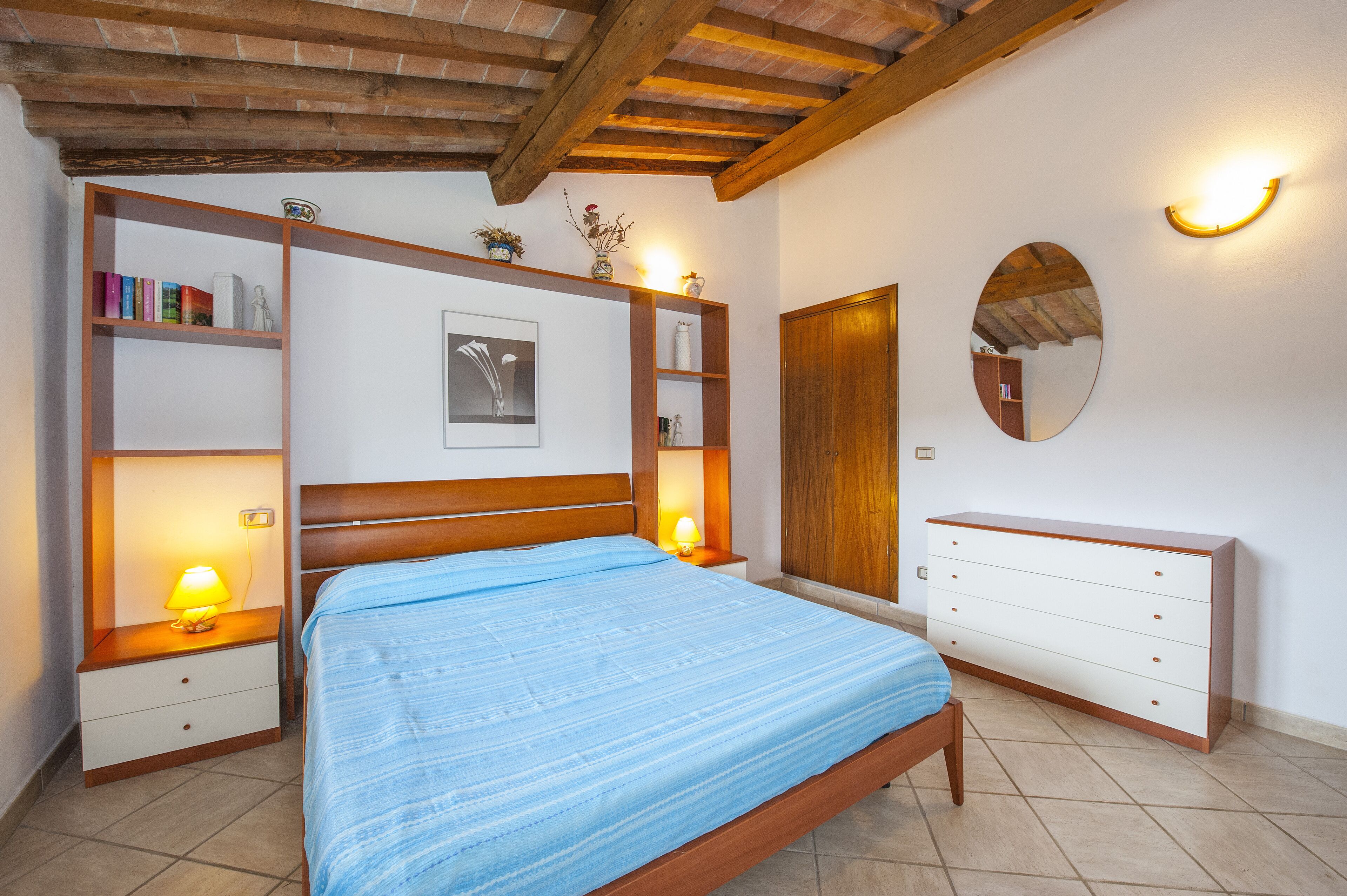 New apartment for 4 people in the heart of Tuscany "Il Girasole"