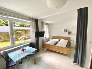 1 Schlafzimmer, WLAN, Bettwäsche