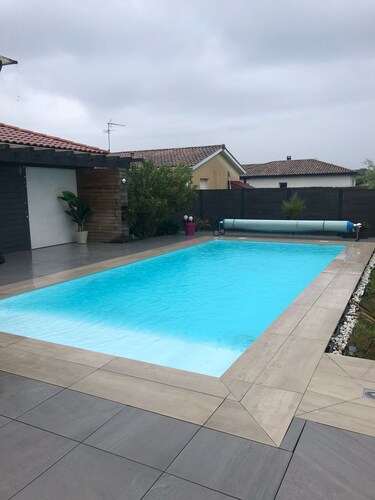 Modern house 10 minutes from beaches 