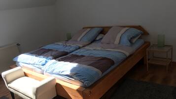 1 bedroom, travel crib, free WiFi, bed sheets