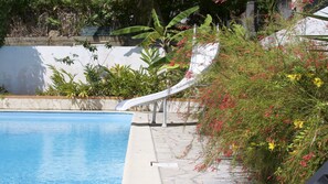 Outdoor pool - VILLA LAMBY, Apartment HIBISCUS (Dampierre)
