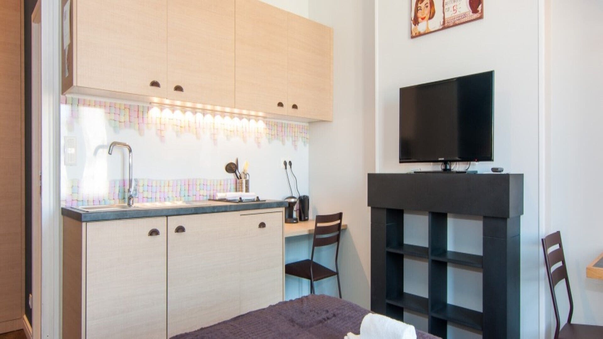 1 chambre, fer et planche à repasser, Wi-Fi, draps fournis