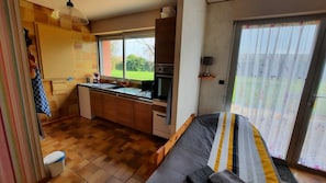 1 غرفة نوم ومكتب ومكواة/لوح كي وواي فاي مجانًا