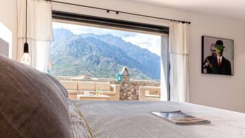 1 chambre, fer et planche Ă repasser, Wi-Fi gratuit, draps fournis