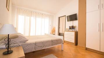 1 Schlafzimmer, WLAN, Bettwäsche