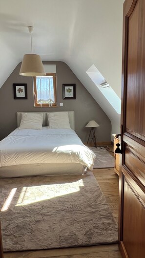 6 soveværelser, strygejern/strygebræt, weekendseng, gratis Wi-Fi