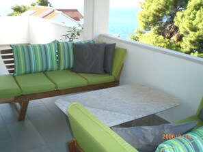 Property grounds - few minutes to the beach (Postira)