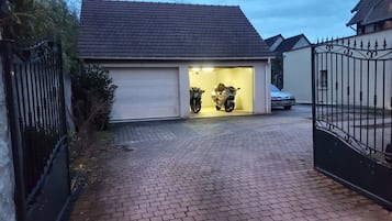 Enceinte de lâhĂ©bergement