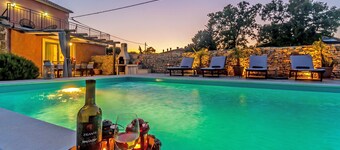 Villa ****, barbecue, free wifi, suitable for family