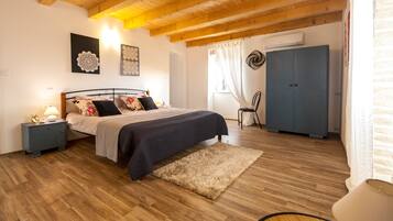 2 sovrum, strykjÀrn/strykbrÀda, wi-fi och sÀngklÀder