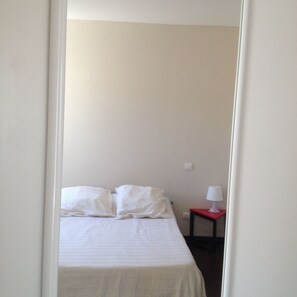 1 bedroom, iron/ironing board, WiFi