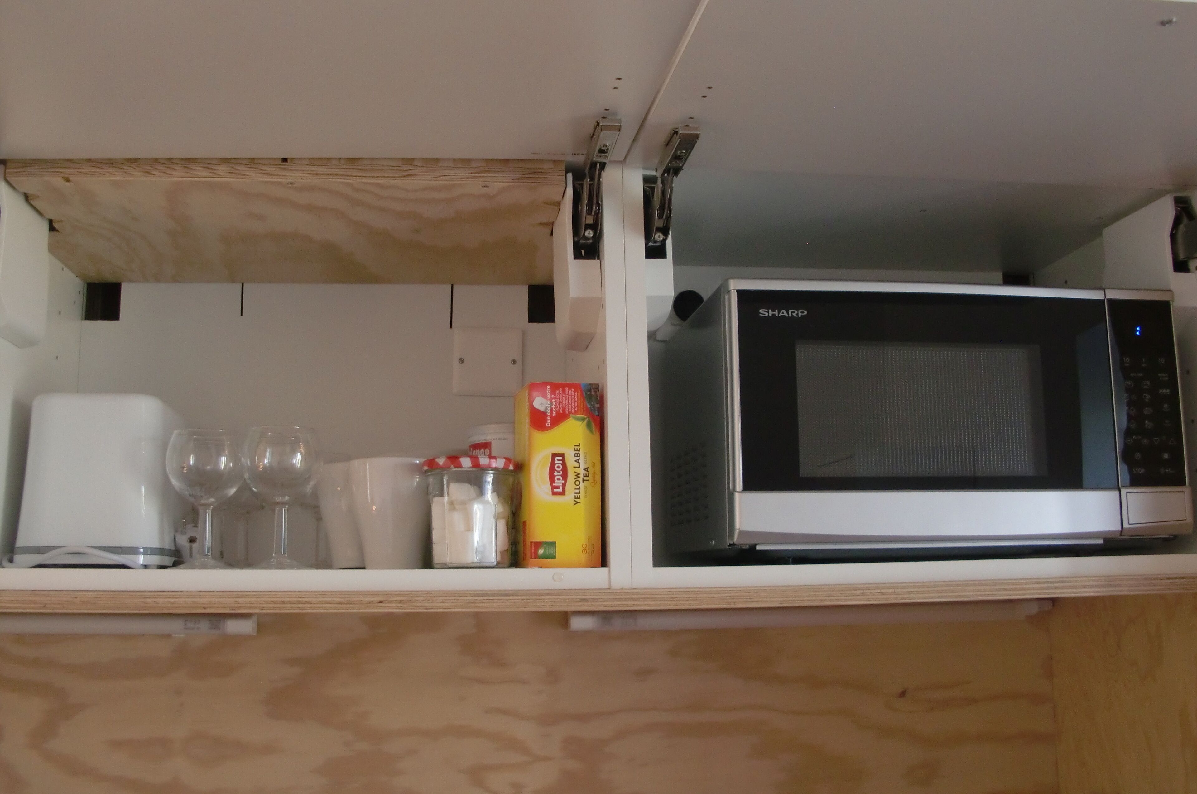 with chestnut trees view Sainte-Victoire